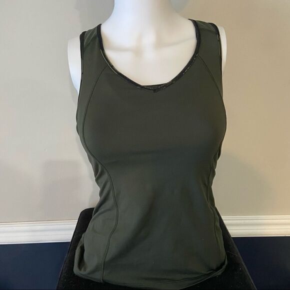 Lululemon Super Sport Tank Gator Green size 4 - Picture 8 of 8